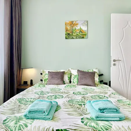 Seasky Smarthome Penthouse For 6 Guests With Private Parking 5 Minutes аway From And Centre Appartamento Burgas