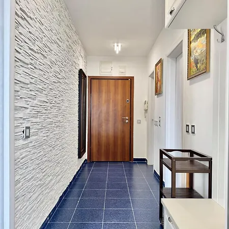 Appartamento Seasky Smarthome Penthouse For 6 Guests With Private Parking 5 Minutes аway From And Centre *