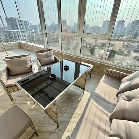 Seasky Smarthome Penthouse For 6 Guests With Private Parking 5 Minutes аway From And Centre *