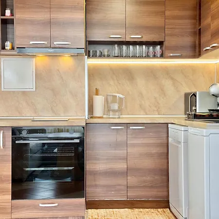 Seasky Smarthome Penthouse For 6 Guests With Private Parking 5 Minutes аway From And Centre Appartamento Burgas