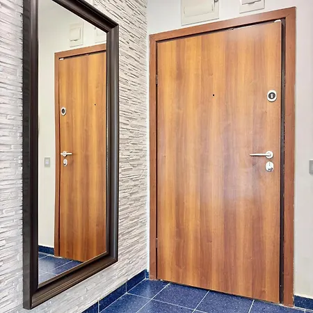 Seasky Smarthome Penthouse For 6 Guests With Private Parking 5 Minutes аway From And Centre * Burgas City